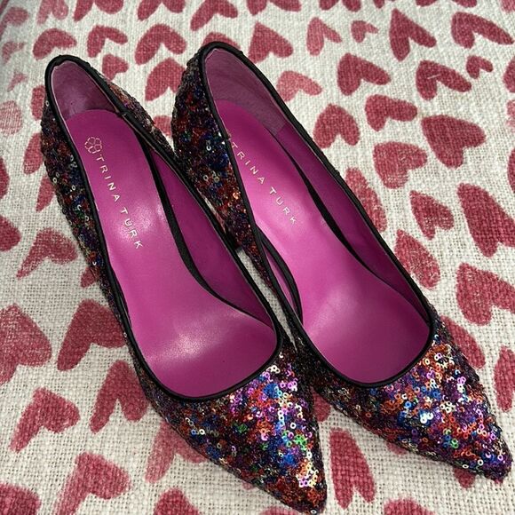 🤩 dance 💃 🪩 the night away in sequins heels 👠 sparkle ✨ 💖 ❇️ - Picture 6 of 16